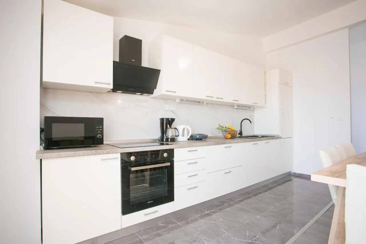 Seaview Apartment A&A Kaštela