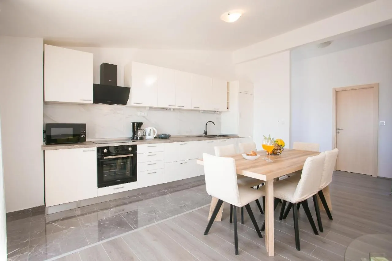 Seaview Apartment A&A Kastela
