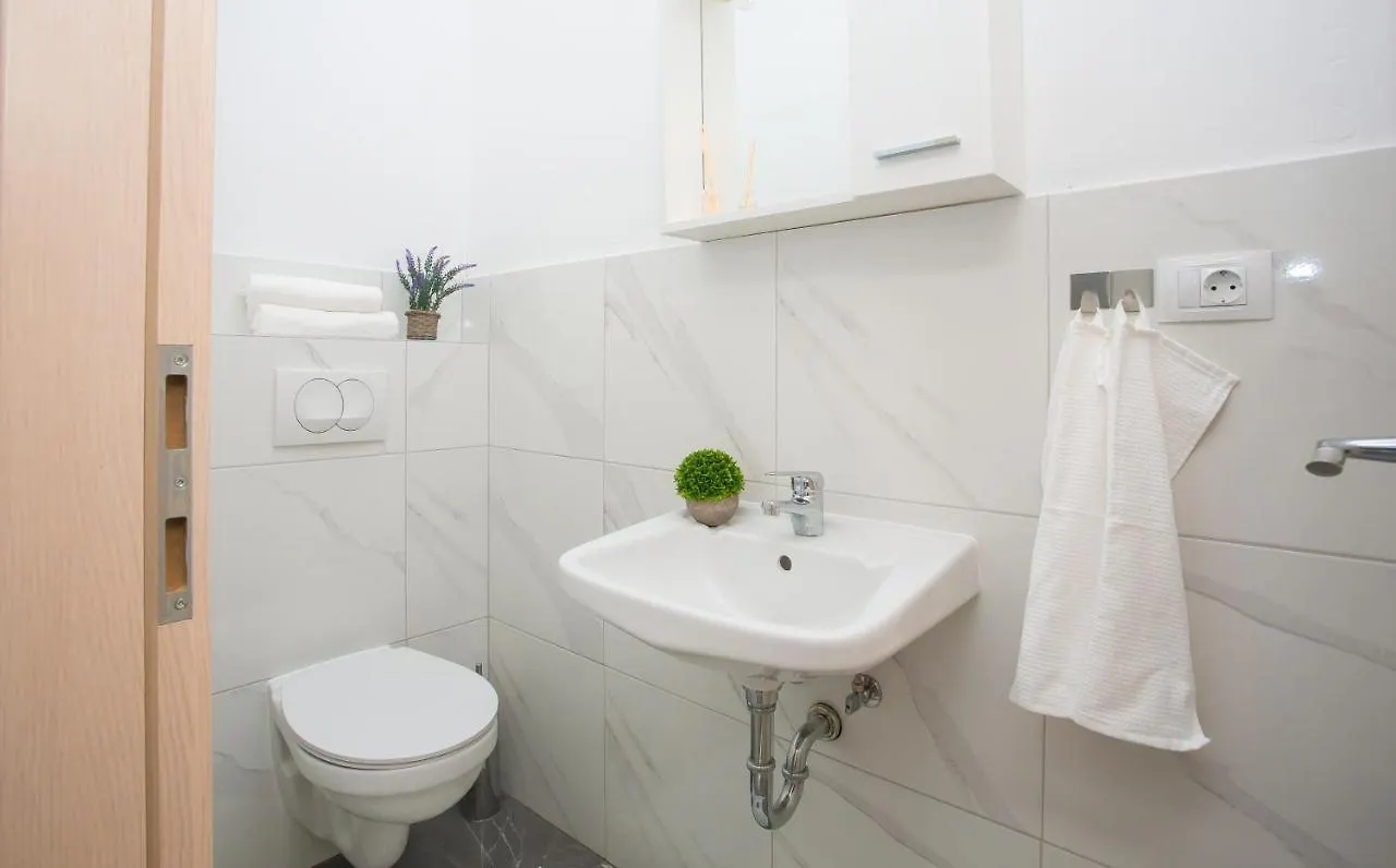 Seaview Apartment A&A Kastela Croatia